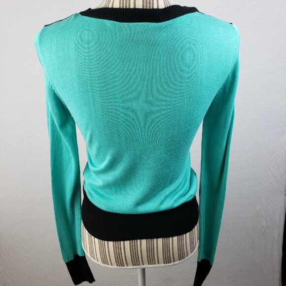 Voodoo Vixen Lightweight Cardigan Fitted Embroidered Pinup Rockabilly Retro sz M - Picture 5 of 12